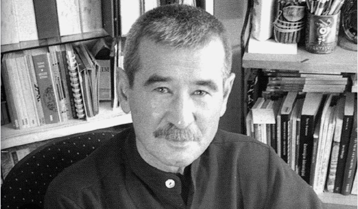 Yangın Yeri Bir Sessizlik / Sebahattin Polat